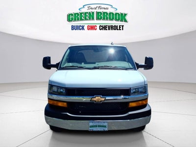 2025 Chevrolet Express Cutaway 3500 1WT