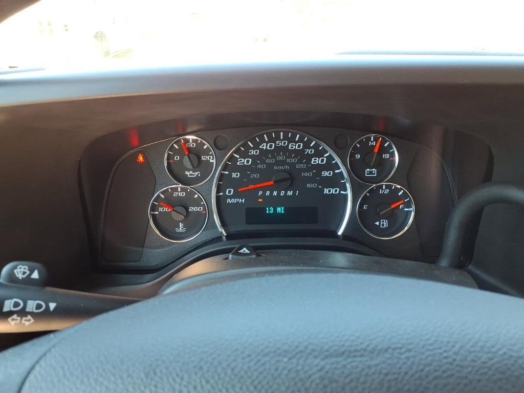 2025 Chevrolet Express Cutaway 3500 1WT