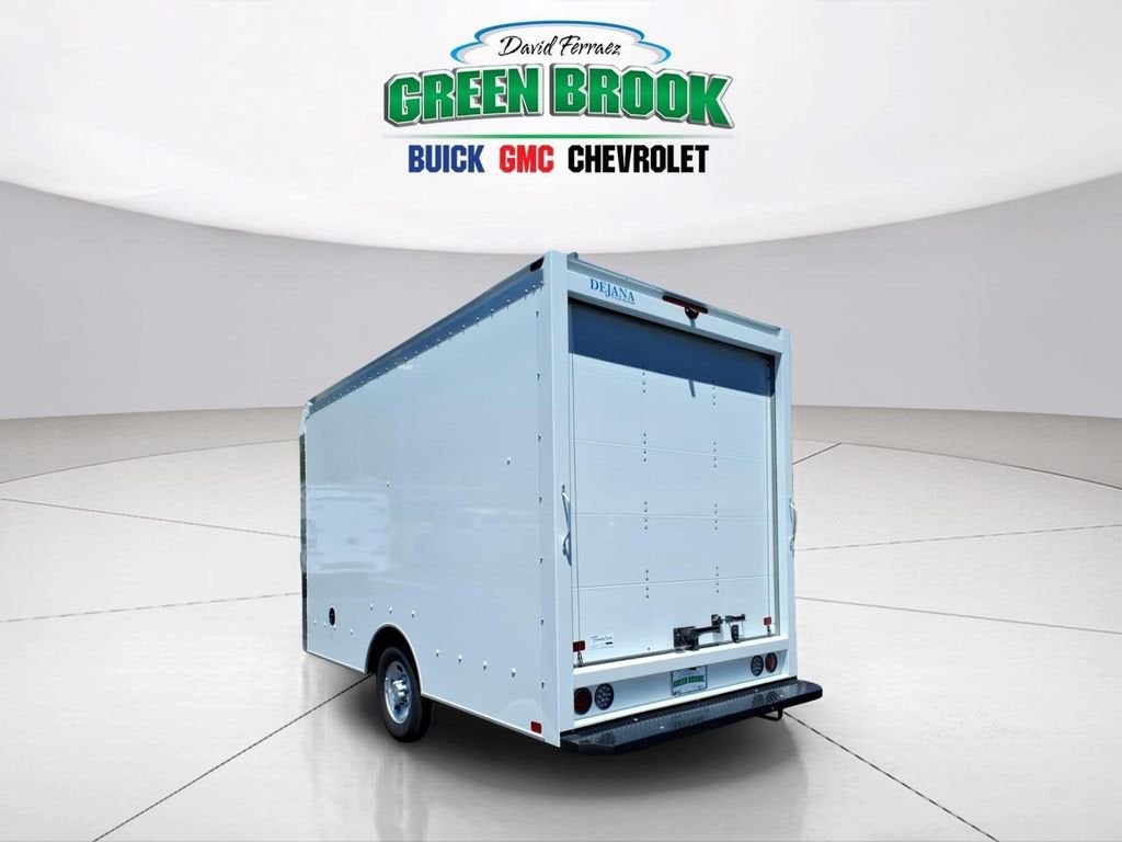 2025 Chevrolet Express Cutaway 3500 1WT