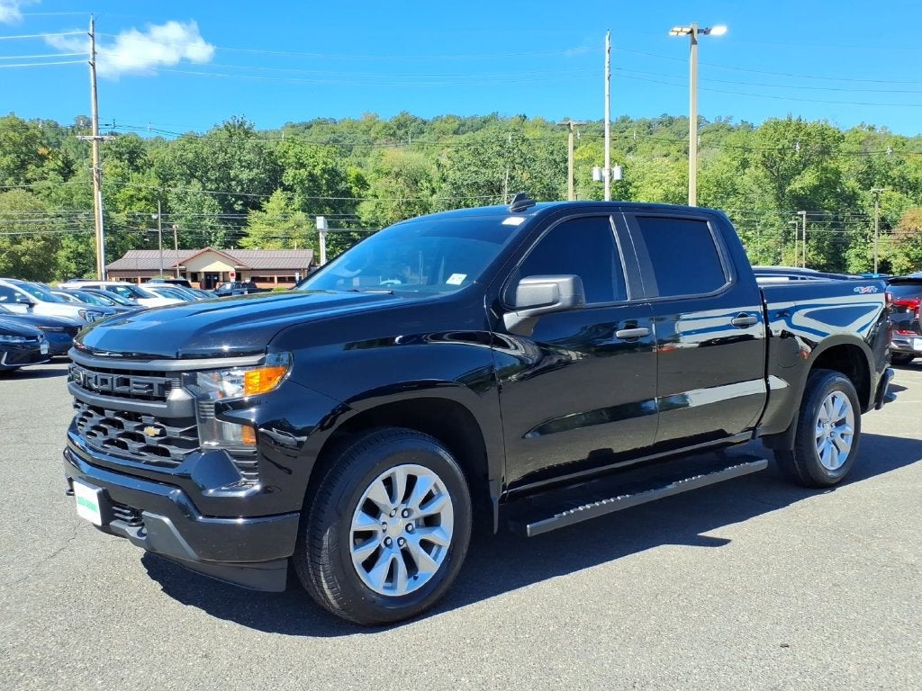 2022 Chevrolet Silverado 1500 Custom