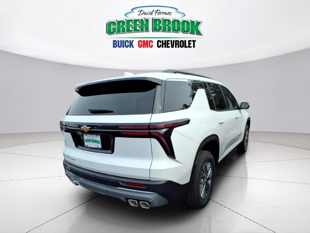 2027 Chevrolet Traverse LT - Photo 6