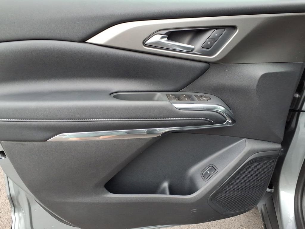 2026 Chevrolet Traverse LT - Photo 17