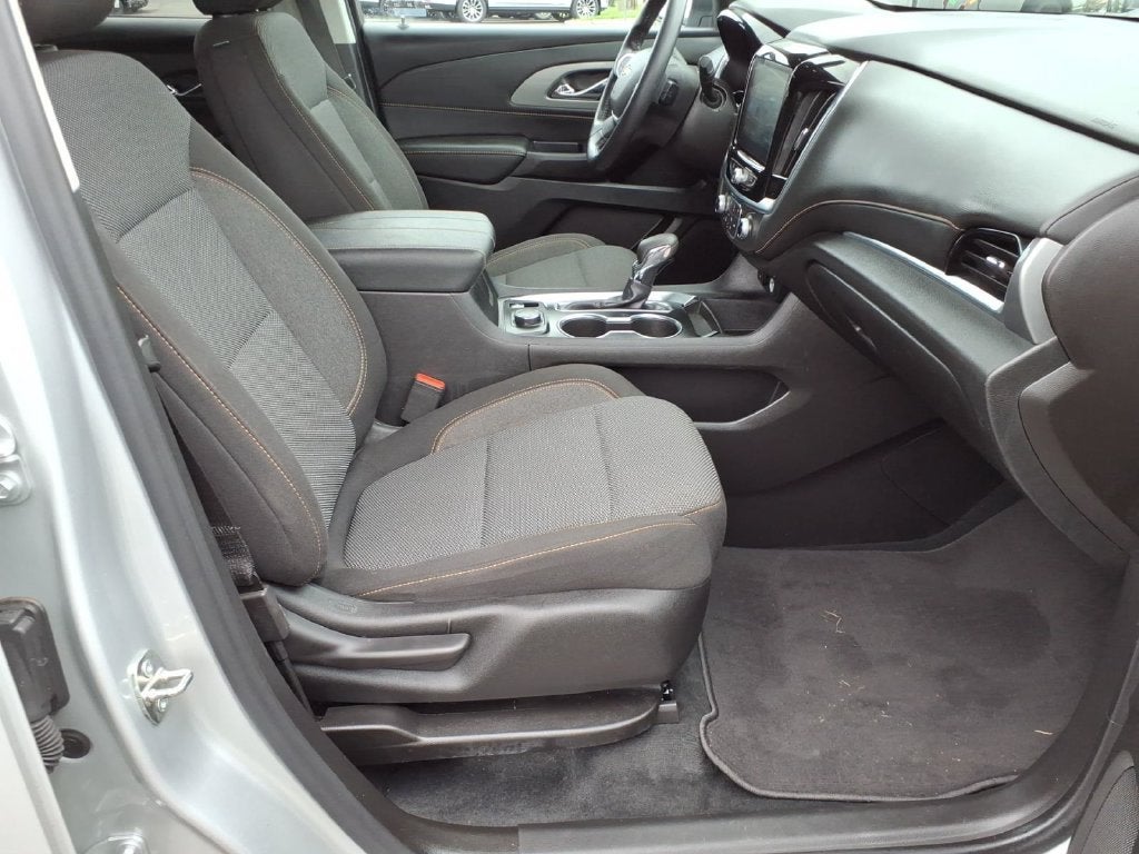 2021 Chevrolet Traverse 1LT - Photo 11
