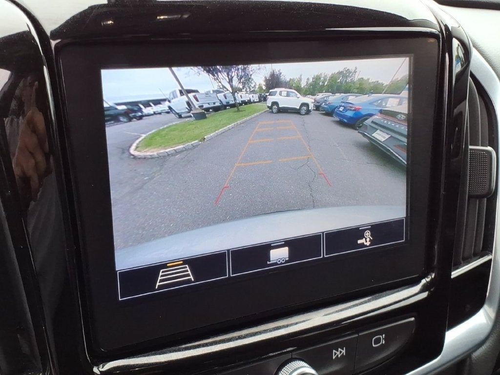 2021 Chevrolet Traverse 1LT - Photo 25