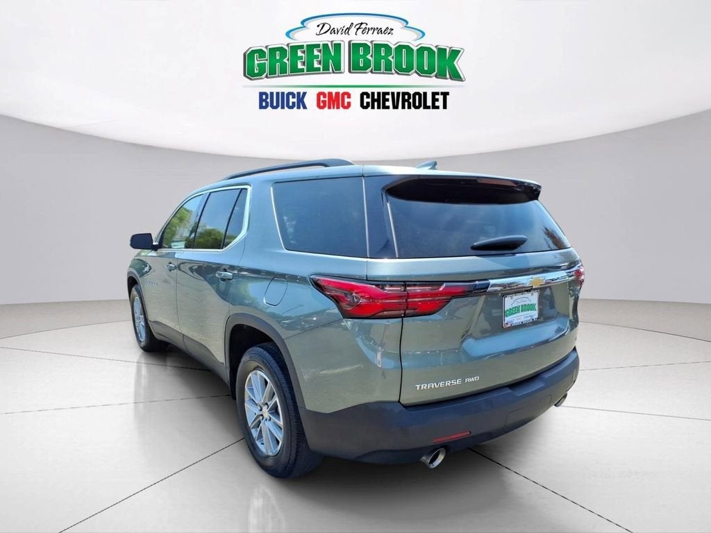 2023 Chevrolet Traverse LT Leather