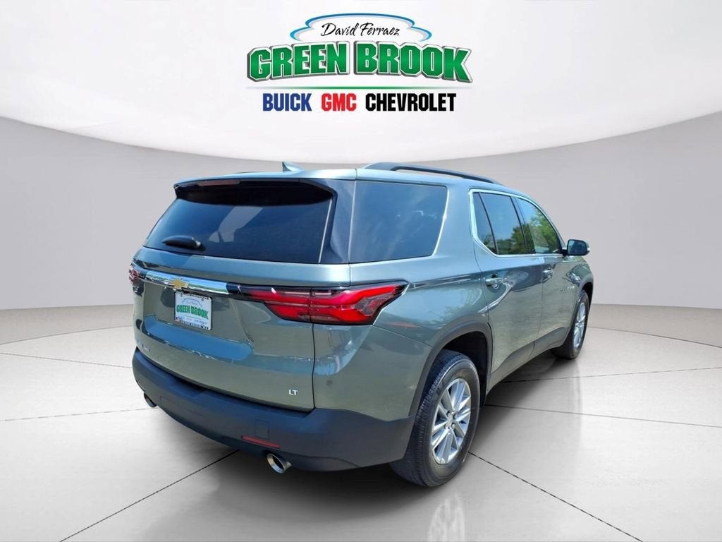 2023 Chevrolet Traverse LT Leather