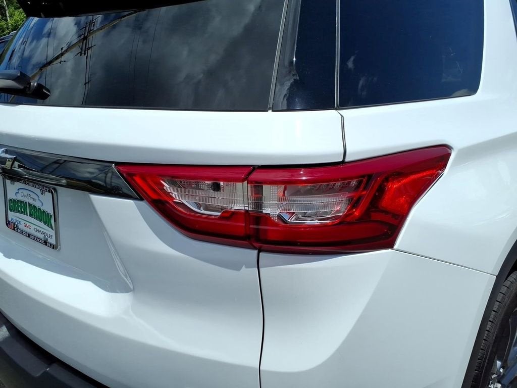 2021 Chevrolet Traverse RS