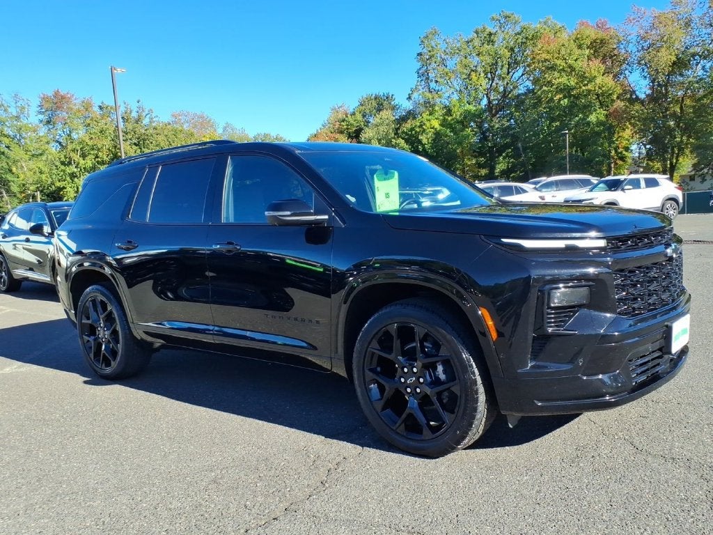 2025 Chevrolet Traverse RS