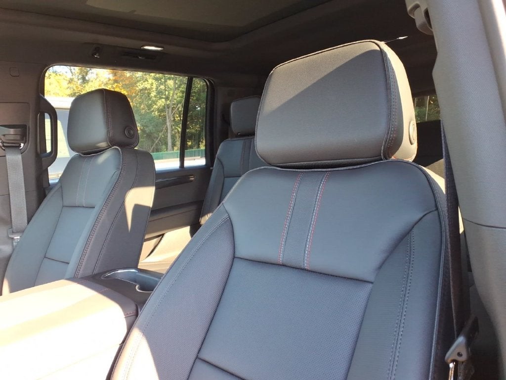 2027 Chevrolet Suburban RST