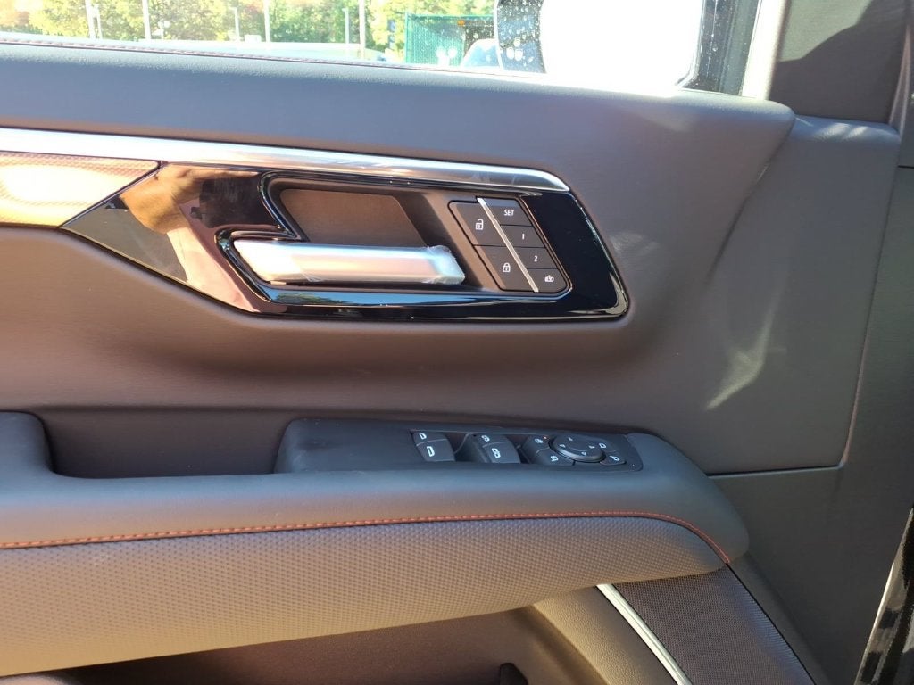 2027 Chevrolet Suburban RST