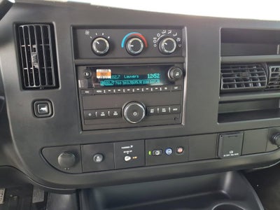 2026 Chevrolet Express Cutaway 3500 1WT