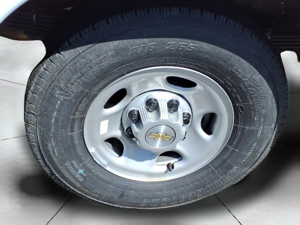 2026 Chevrolet Express Cutaway 3500 1WT