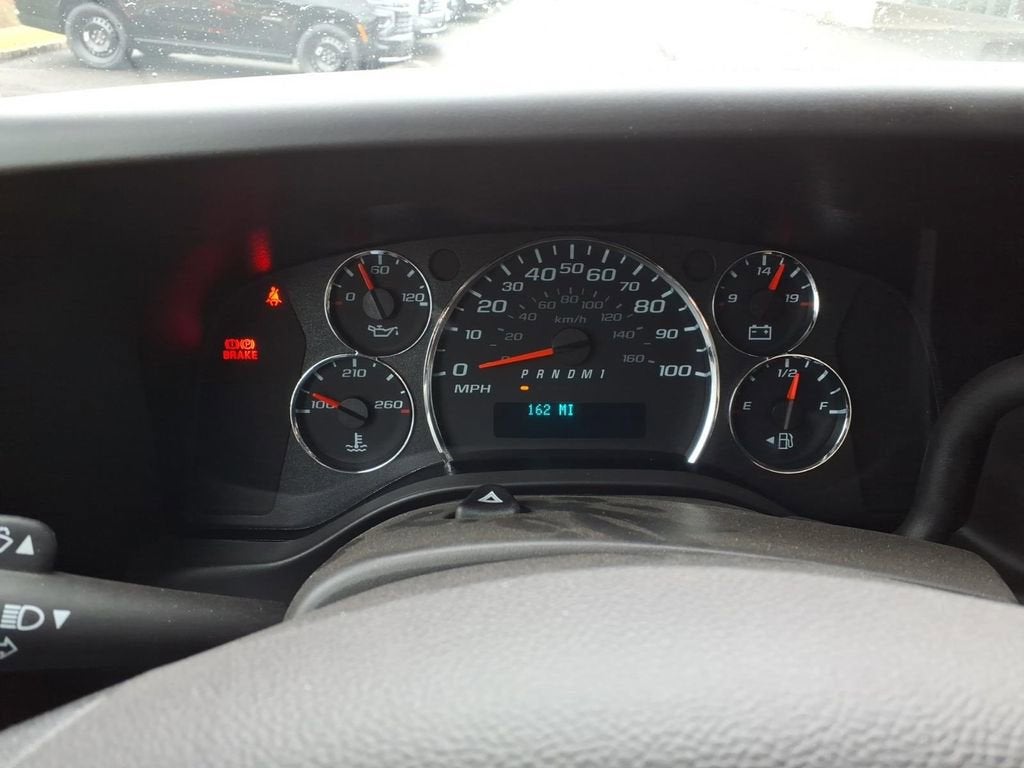 2025 Chevrolet Express Cutaway 3500 1WT