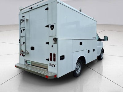 2025 Chevrolet Express Cutaway 3500 1WT