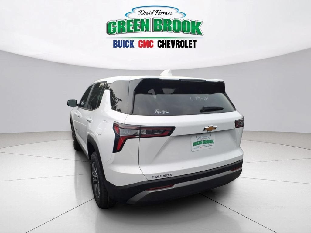 2027 Chevrolet Equinox LT