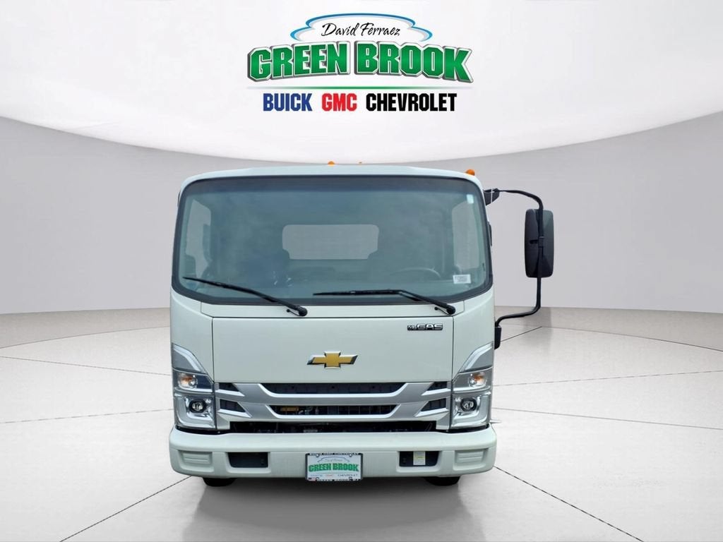 2025 Chevrolet Low Cab Forward 5500 HG MEDIUM ASH GRAY