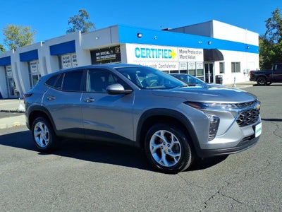 2024 Chevrolet Trax LS