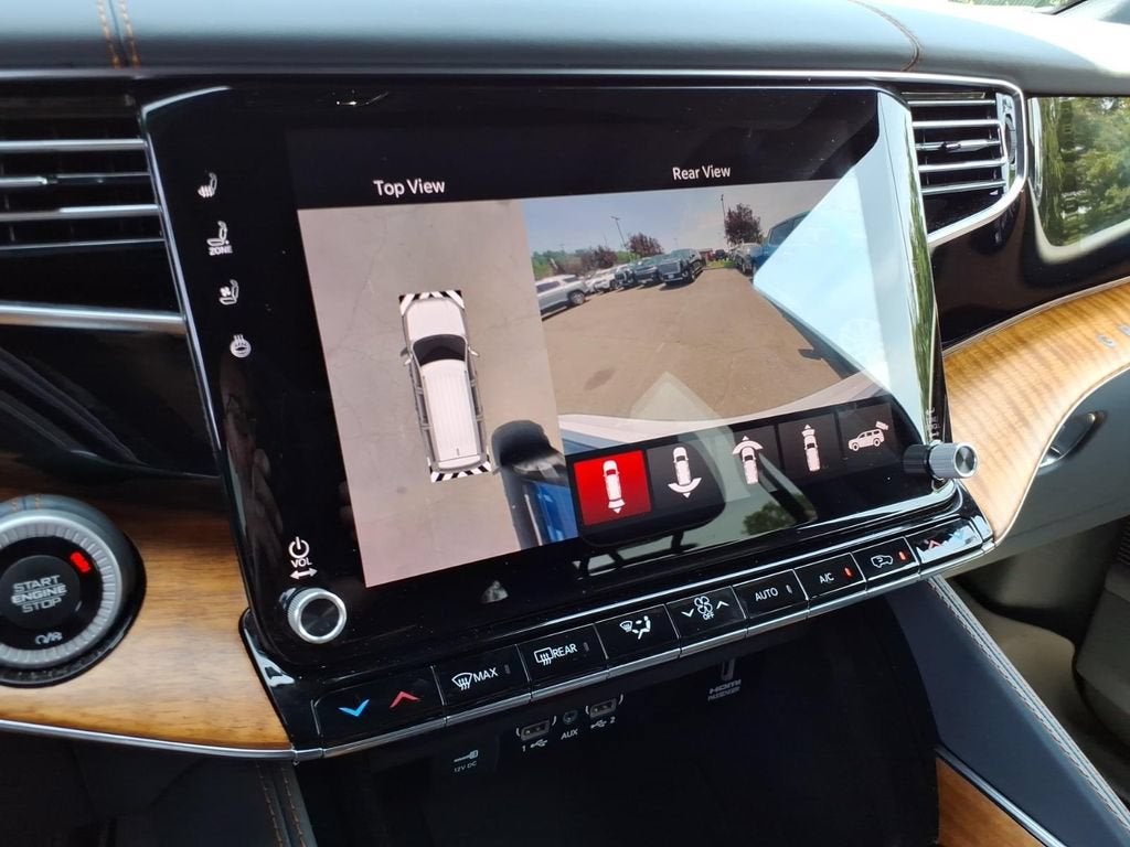 2022 Jeep Grand Wagoneer Series II