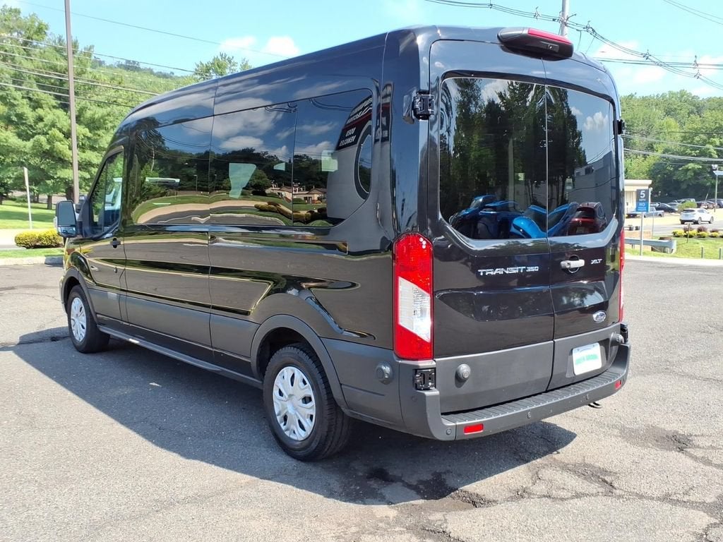 2024 Ford Transit Passenger Wagon XL