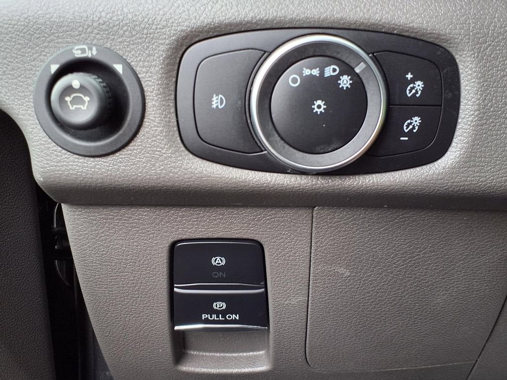 2025 Ford Transit Passenger Wagon XL