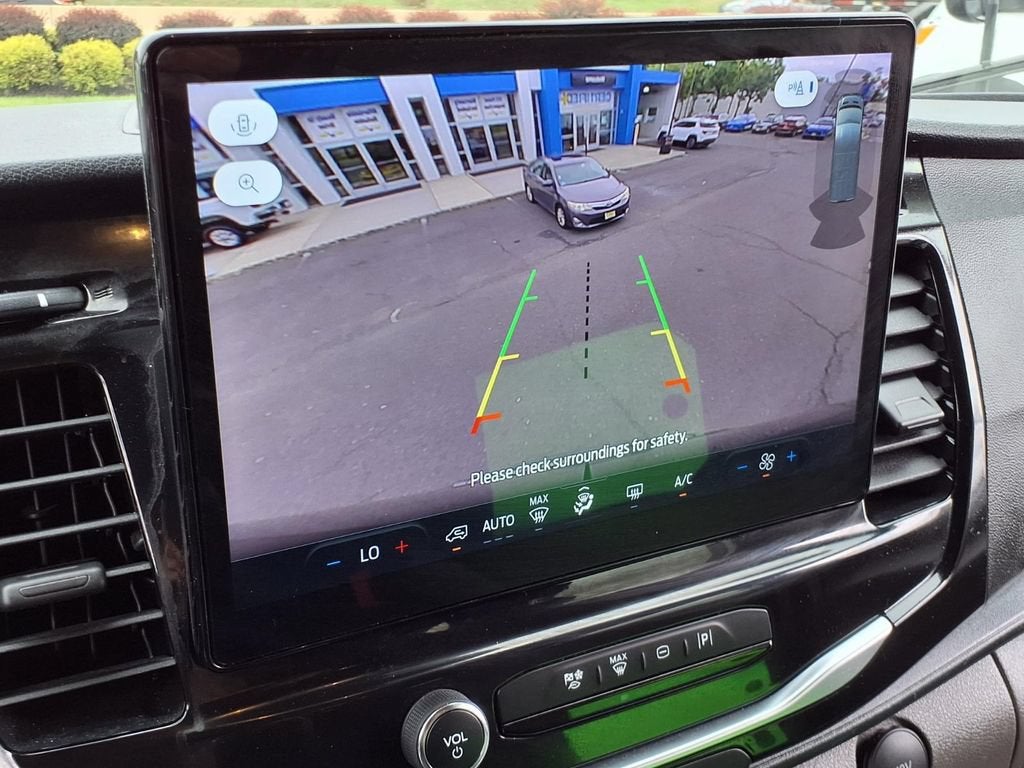 2025 Ford Transit Passenger Wagon XL