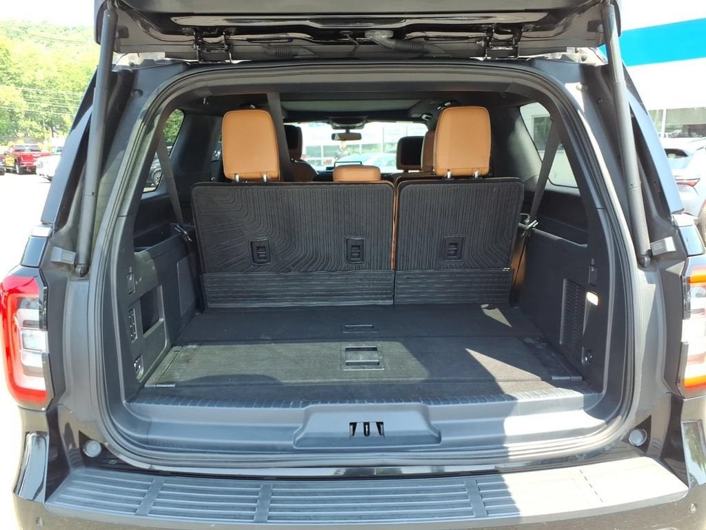 2022 Ford Expedition Max Platinum