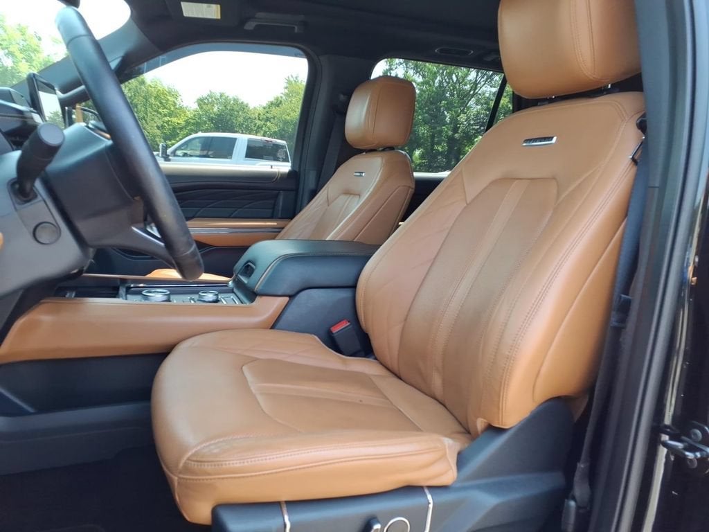 2022 Ford Expedition Max Platinum