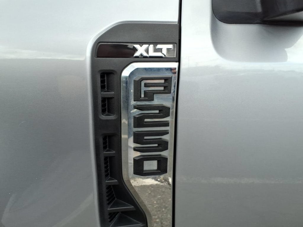 2023 Ford Super Duty F-250 SRW XL