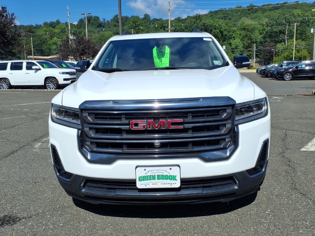 2023 GMC Acadia AT4