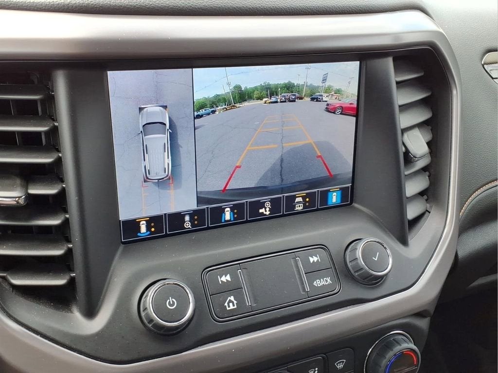 2023 GMC Acadia AT4
