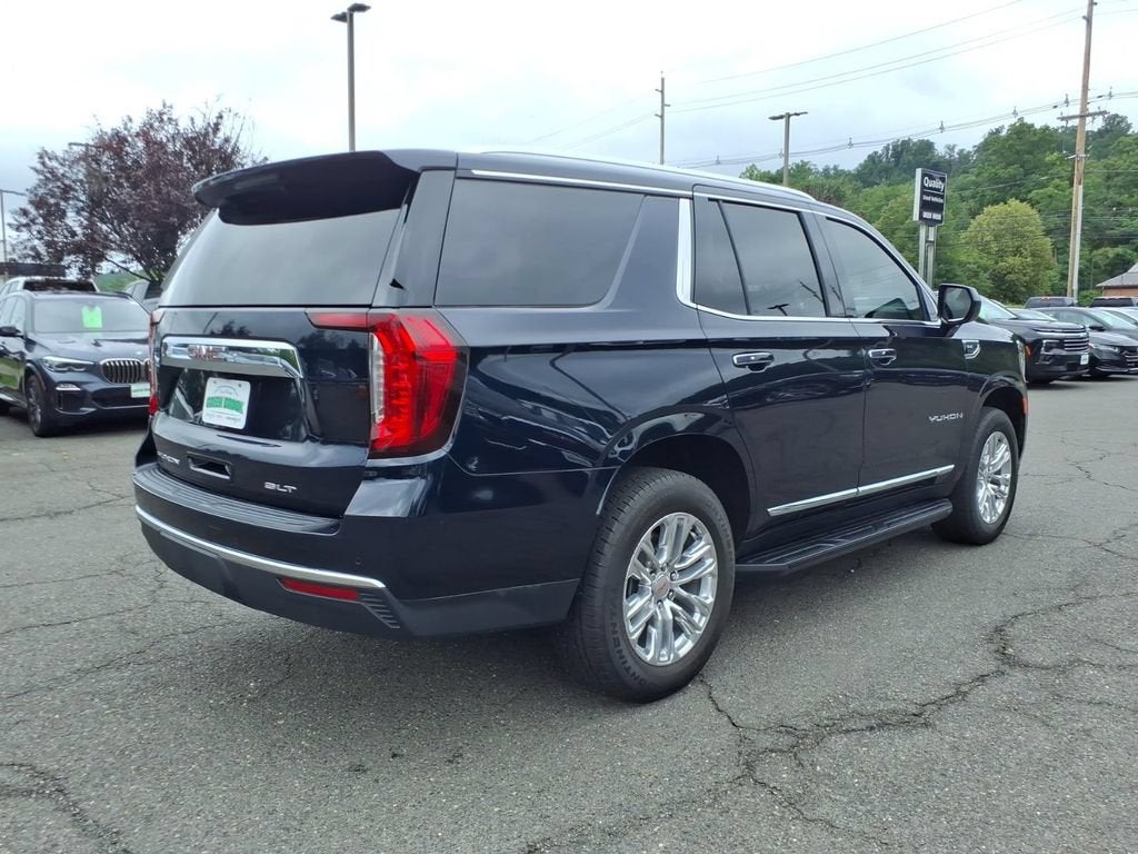 2023 GMC Yukon SLT