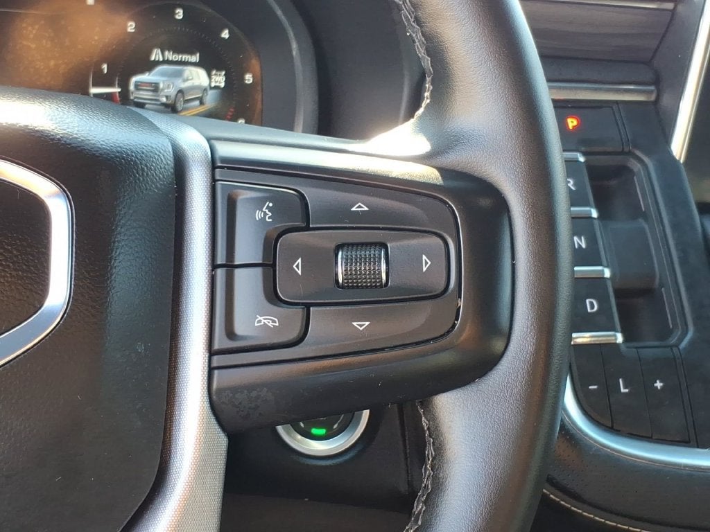 2024 GMC Yukon XL SLT