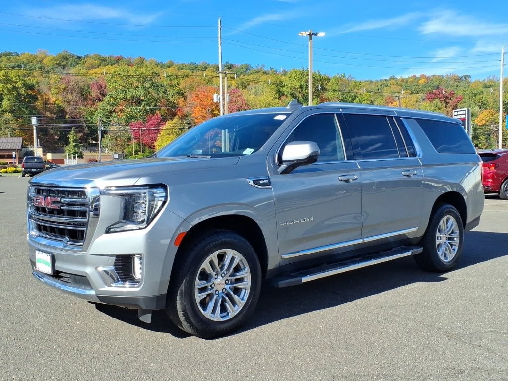 2024 GMC Yukon XL SLT