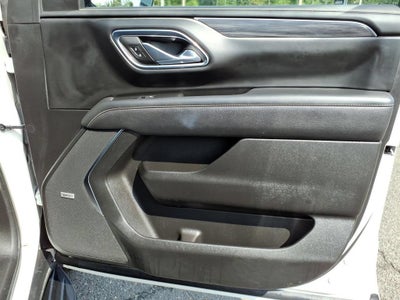 2023 GMC Yukon XL SLT