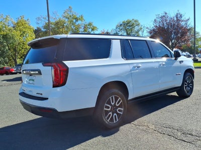 2023 GMC Yukon XL AT4