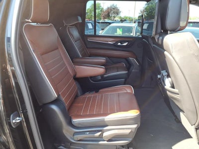 2023 GMC Yukon XL Denali Ultimate