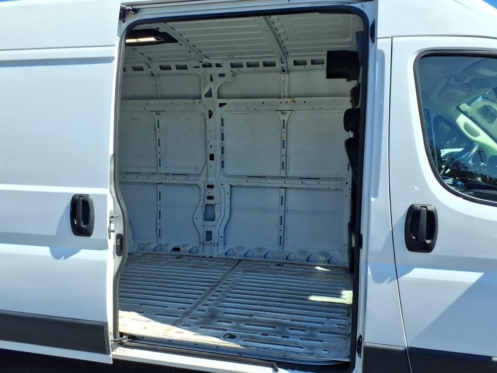 2025 RAM ProMaster Cargo Van Tradesman