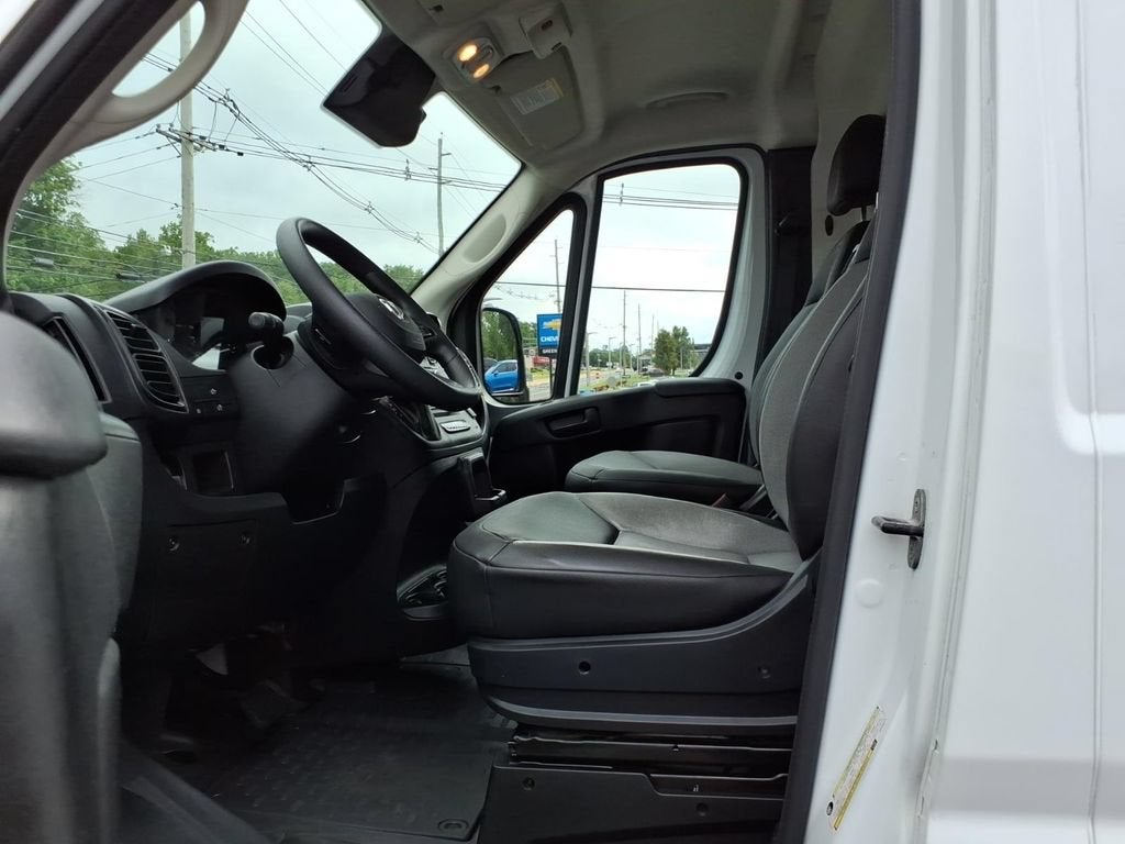 2025 RAM ProMaster Cargo Van Tradesman