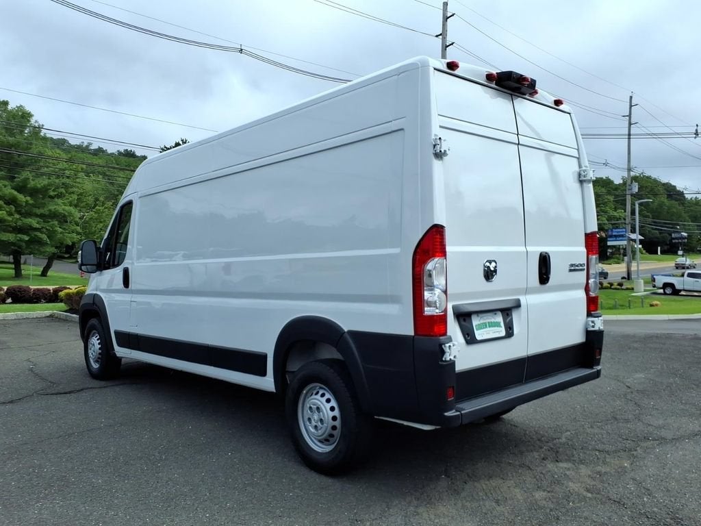 2025 RAM ProMaster Cargo Van Tradesman