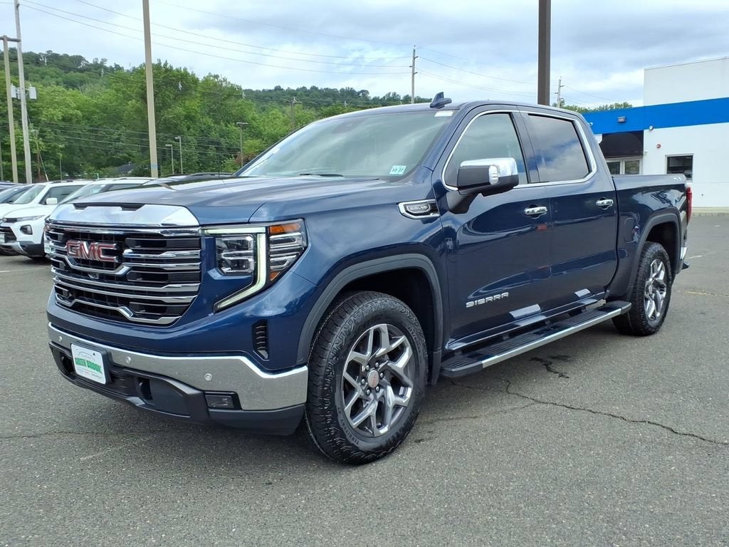 2022 GMC Sierra 1500 SLT