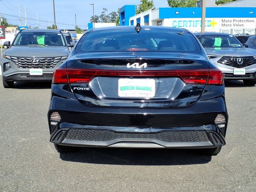 2023 Kia Forte LXS