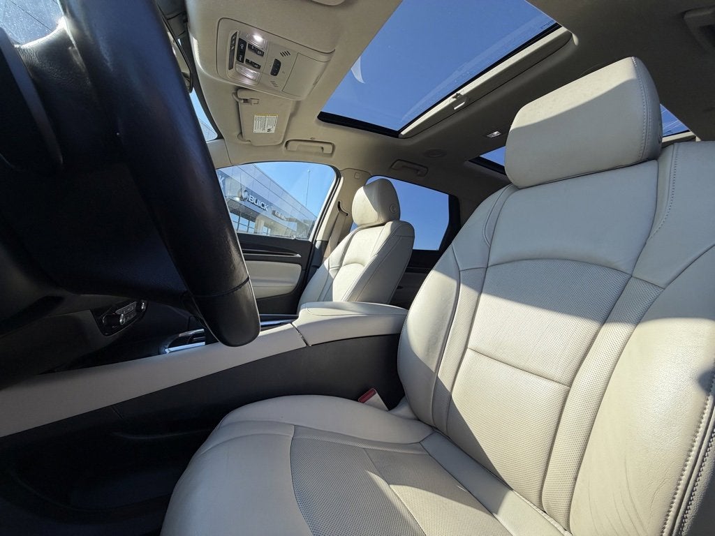 2019 Buick Enclave Essence