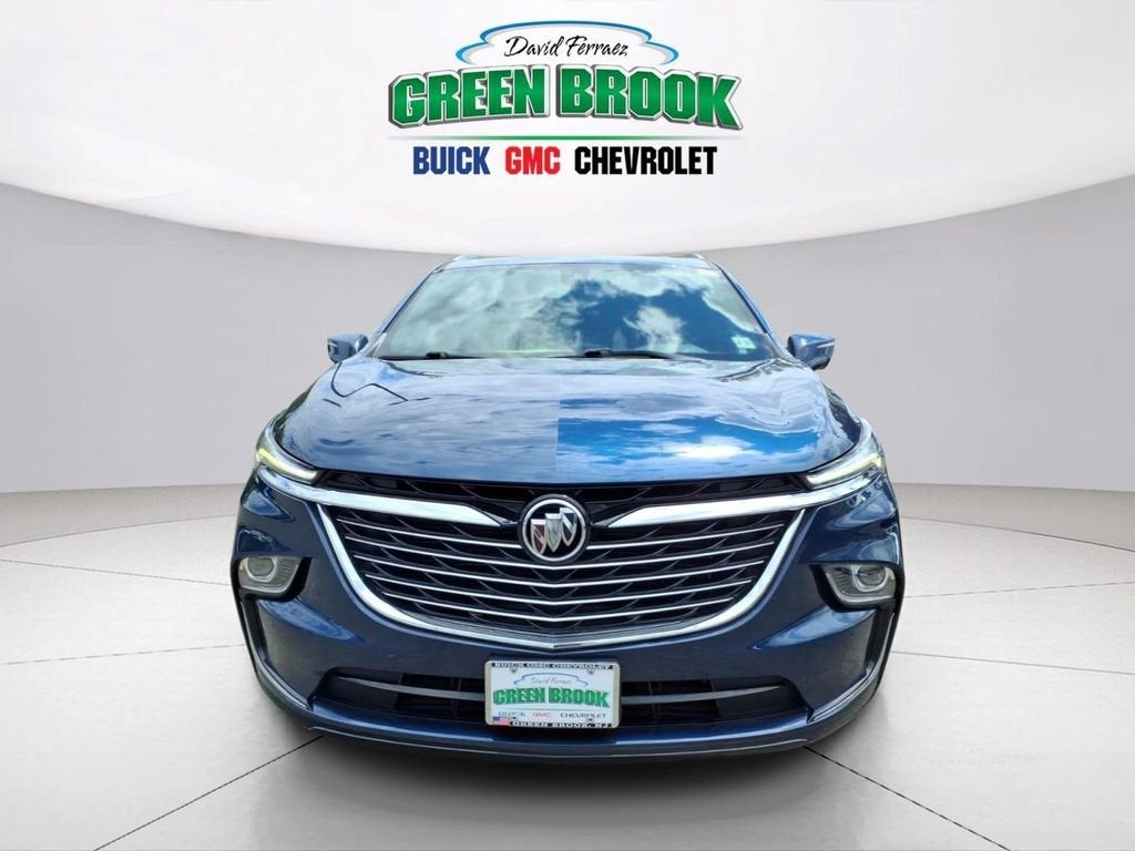 2022 Buick Enclave Essence