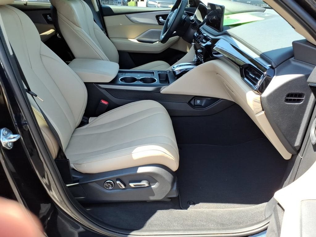 2025 Acura MDX w/Technology Package