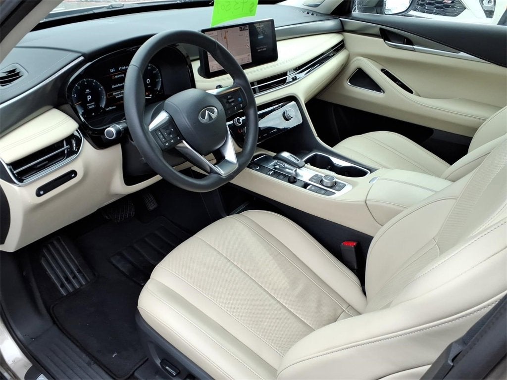 2025 INFINITI QX60 LUXE