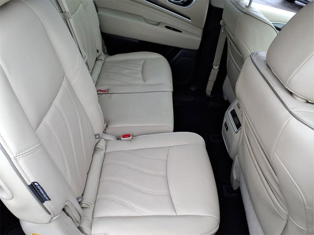 2020 INFINITI QX60 LUXE