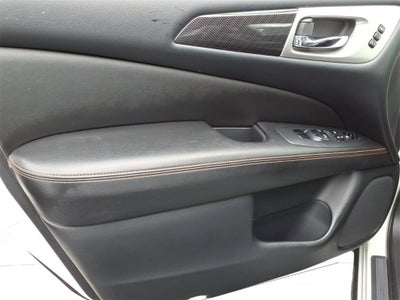 2019 Nissan Pathfinder SL