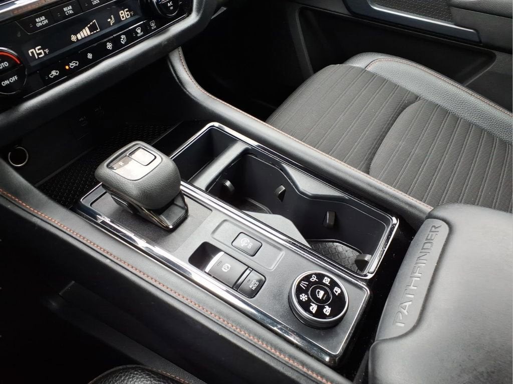 2025 Nissan Pathfinder Rock Creek