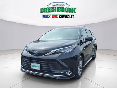 2022 Toyota Sienna XLE