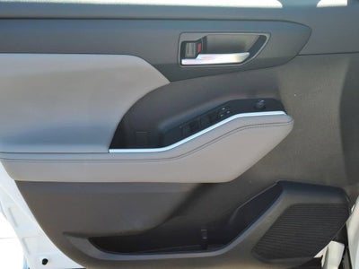 2023 Toyota Highlander L